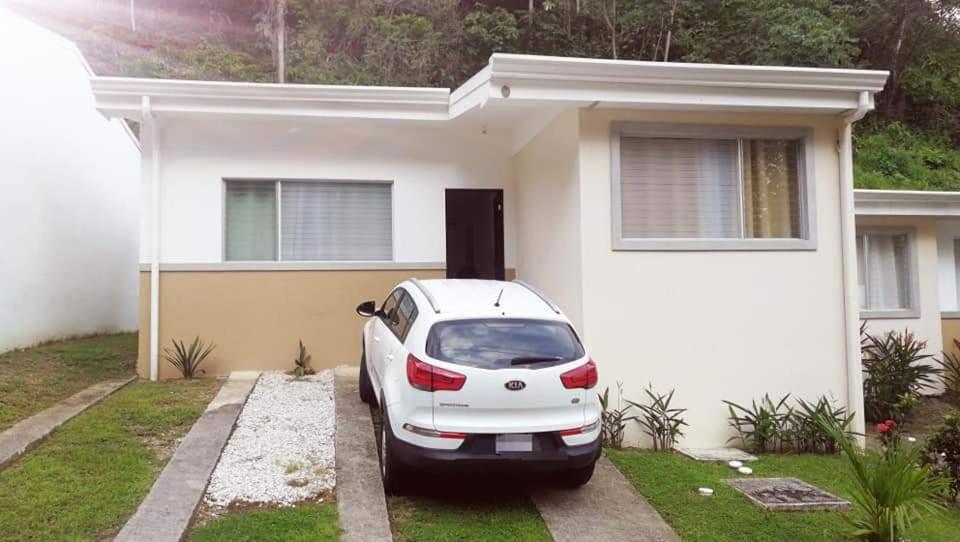 Villa Privada Con Jacuzzi Herradura Jaco Playa Herradura  Eksteriør billede